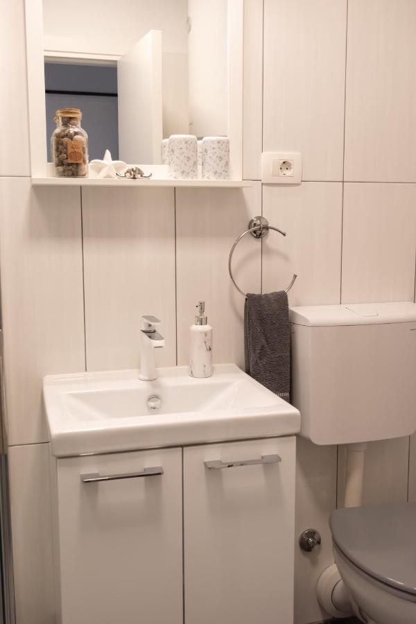 Apartment Dorrea Pula Ngoại thất bức ảnh