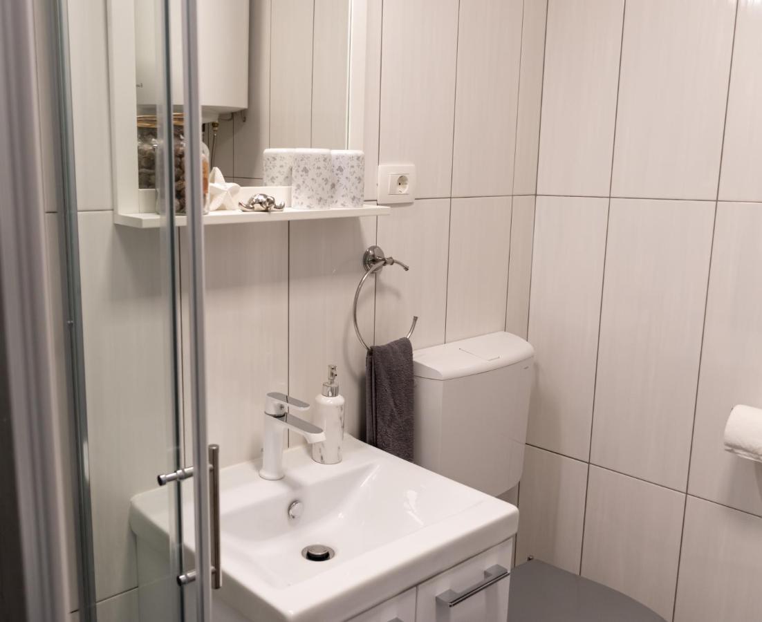 Apartment Dorrea Pula Ngoại thất bức ảnh