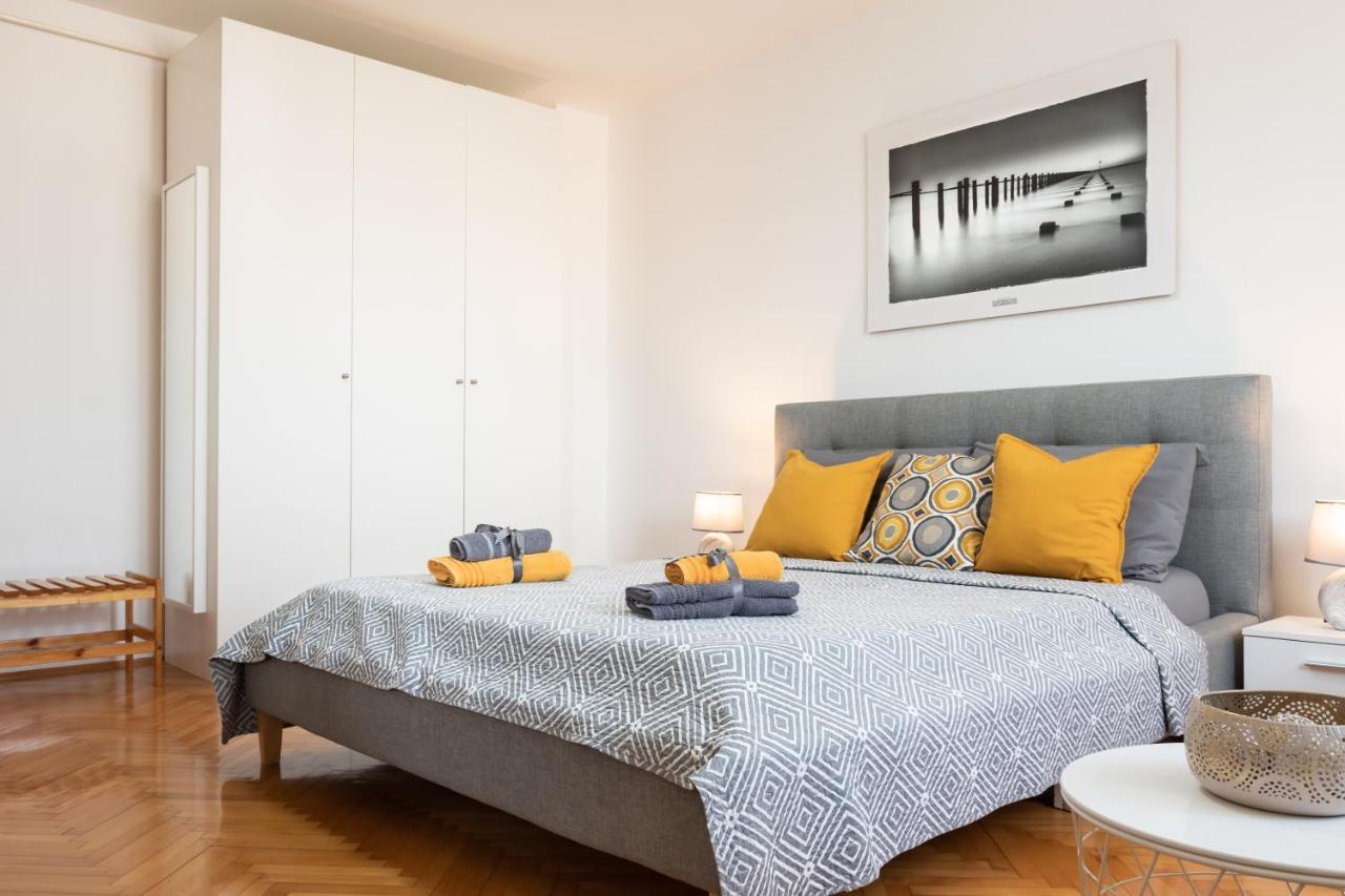 Apartment Dorrea Pula Ngoại thất bức ảnh
